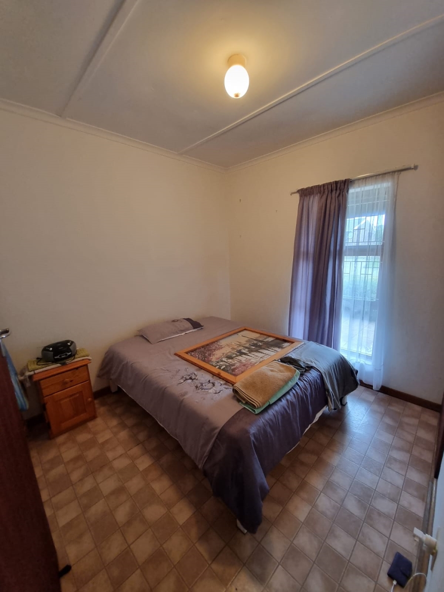To Let 3 Bedroom Property for Rent in Aston Bay Eastern Cape